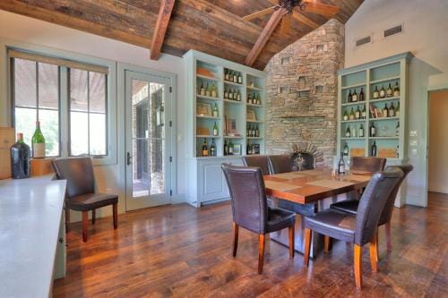Fall Creek Vineyards Chardonnay Room Hotel in Rio Grande