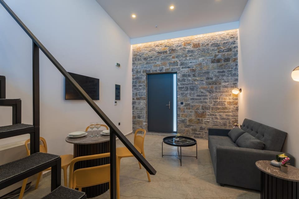 EcoHeaven Suites Hotel in Crete