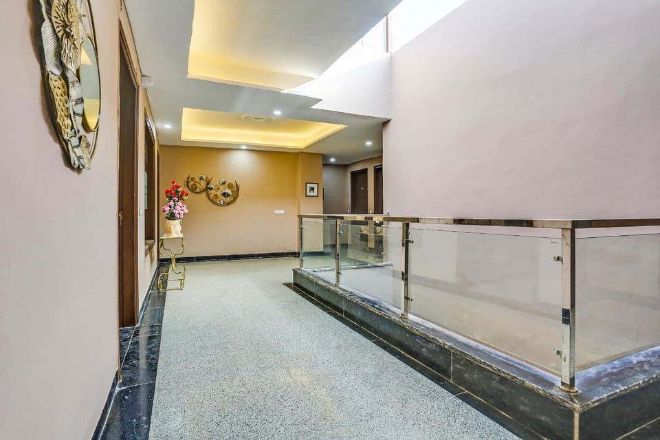 Townhouse 1275 Hotel Wedlock Hotel in Gurugram
