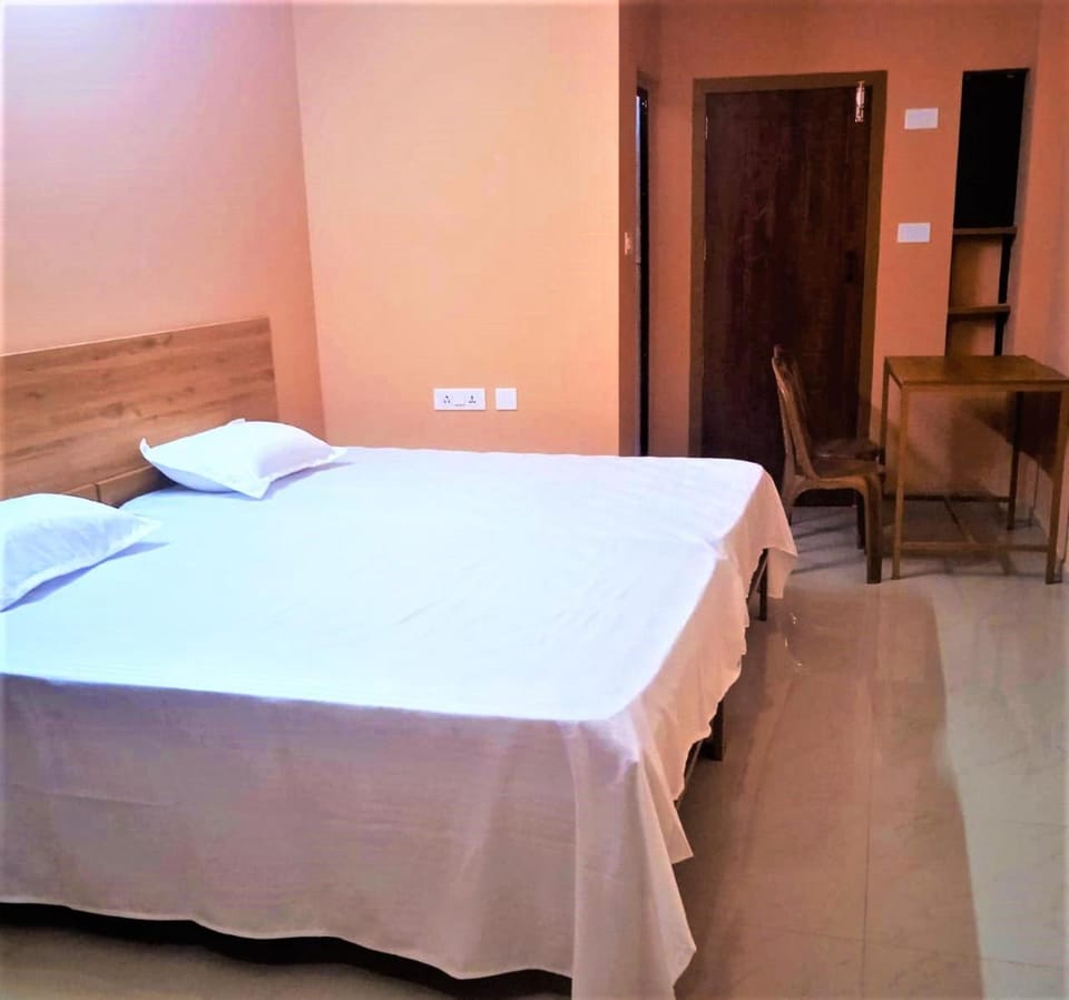 SKR Gusto Inn Hotel in Kerala