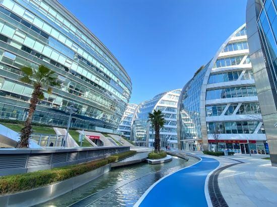 Shanghai's own apartment (Shanghai Hongqiao National Convention and Exhibition Center store) Hotel in Shanghai