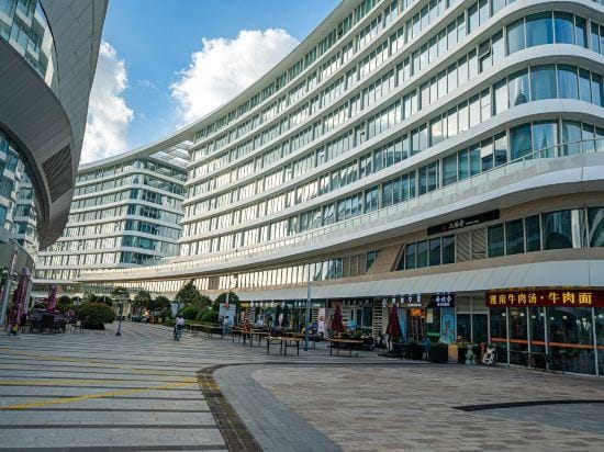 Shanghai's own apartment (Shanghai Hongqiao National Convention and Exhibition Center store) Hotel in Shanghai