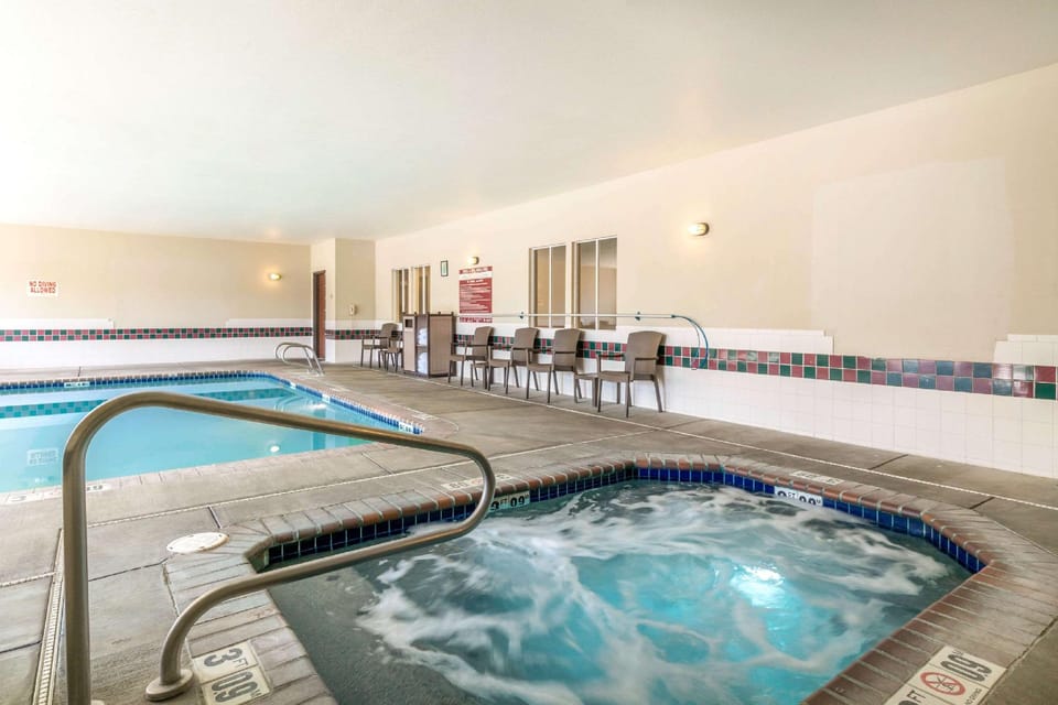 Comfort Suites Yakima Hotel in Yakima