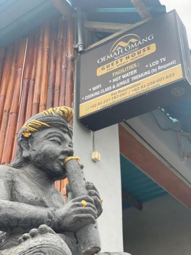 Oemah Omang Guest House Manggissari Hotel in Pekutatan
