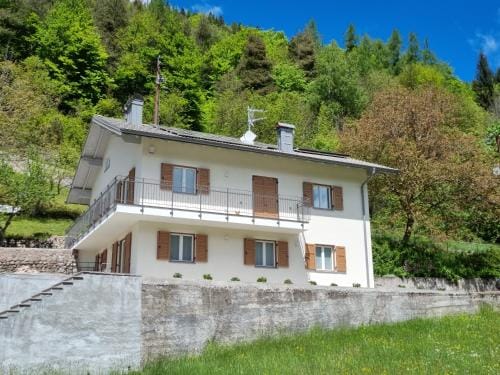 LaLunaMia B&B and Holiday Apartment Hotel in Trentino-South Tyrol