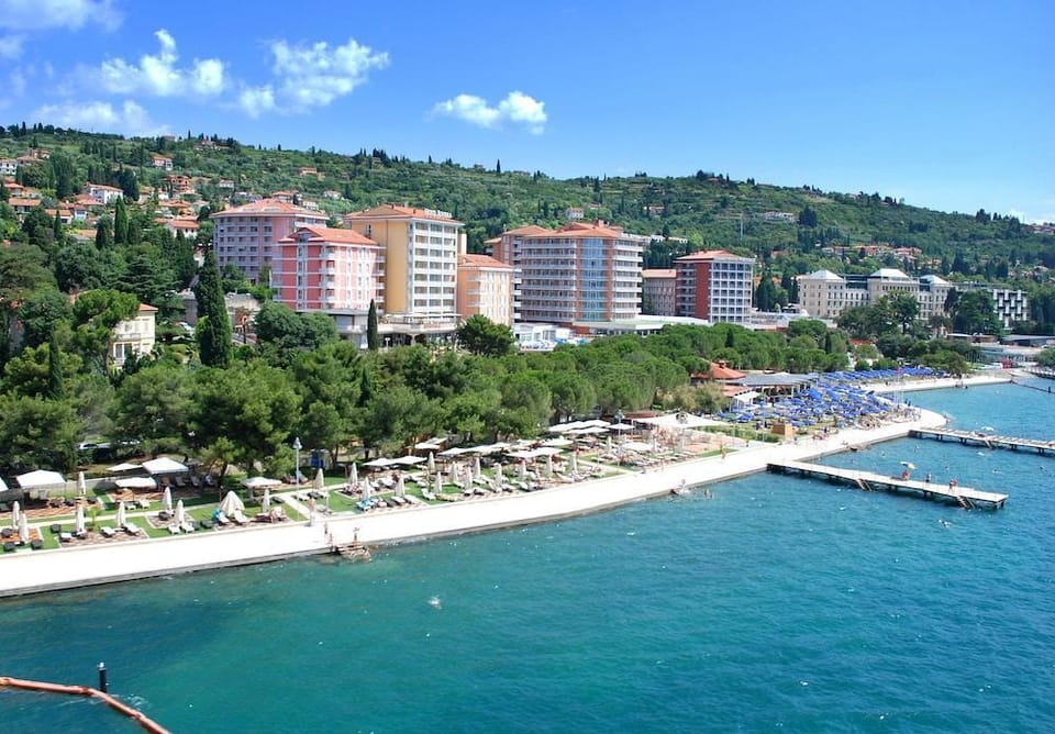 Wellness Hotel Apollo – Lifeclass Hotels & Spa, Portorož Hotel in Portorož