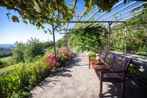 Hindu Monastery - Shree Peetha Nilaya Ashram Hotel in Rhineland-Palatinate