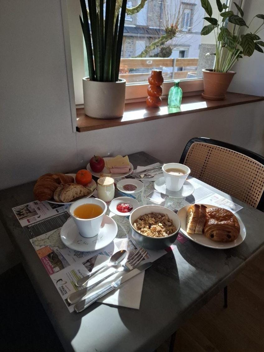 Le Grand Hôtel Ussel Hotel in Auvergne-Rhône-Alpes
