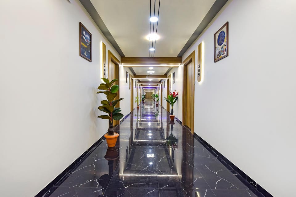 HOTEL BLISS  Hotel in Ahmedabad