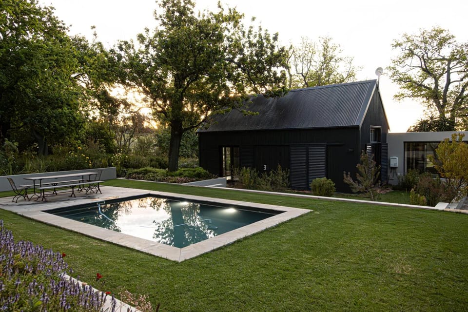 Farm Keerweer Hotel in Stellenbosch