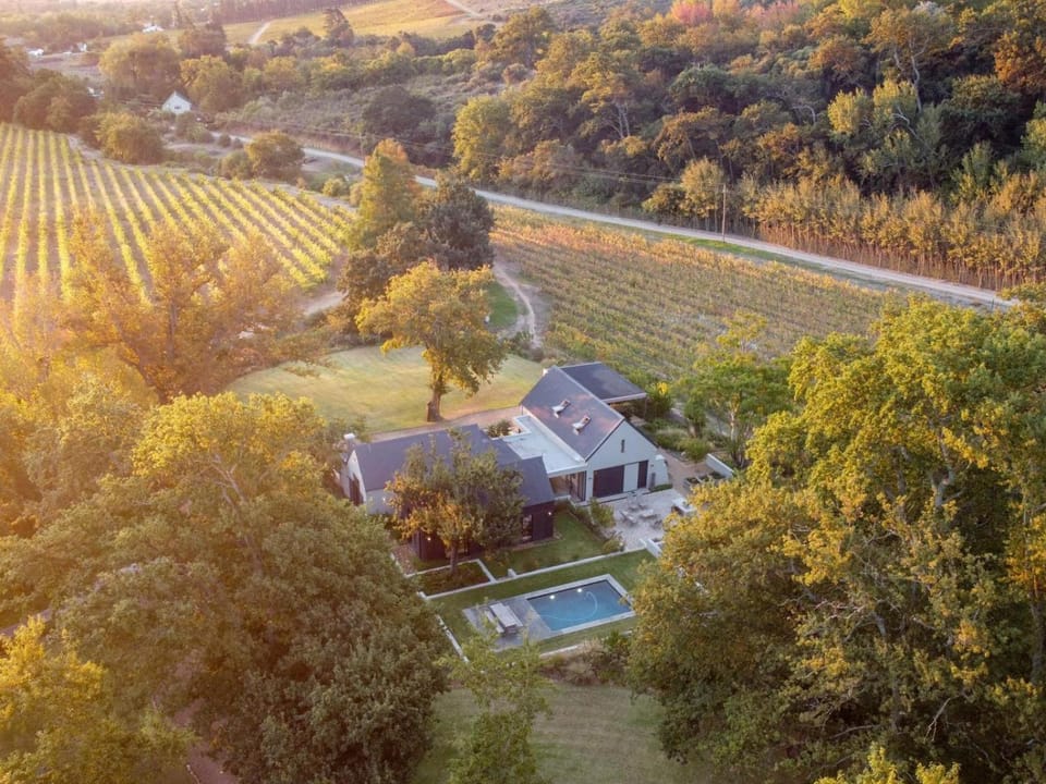 Farm Keerweer Hotel in Stellenbosch