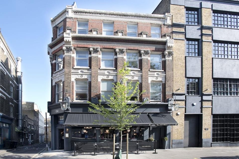 The Clerk and Well Hotel in London Borough of Islington