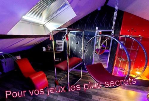 PLAISIR DES SENS Hotel in Auvergne-Rhône-Alpes