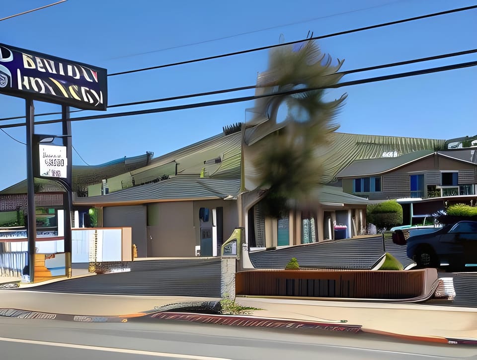 Holland Inn and Suites Motel in Morro Bay