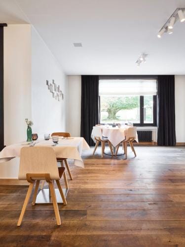 Notarishuys "Pure Hotel" Hotel in Flanders