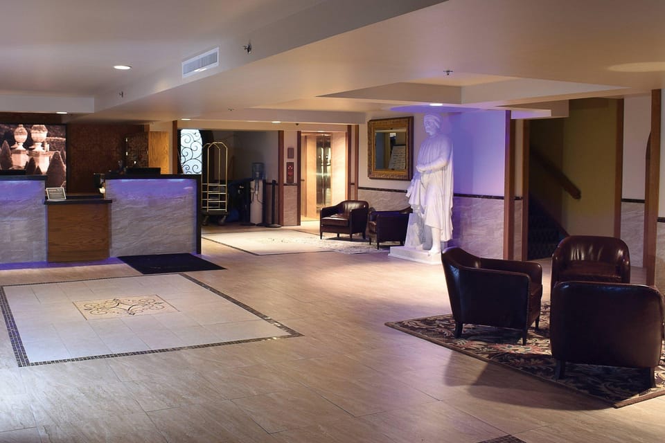The Fontana Hotel Hotel in Indianapolis