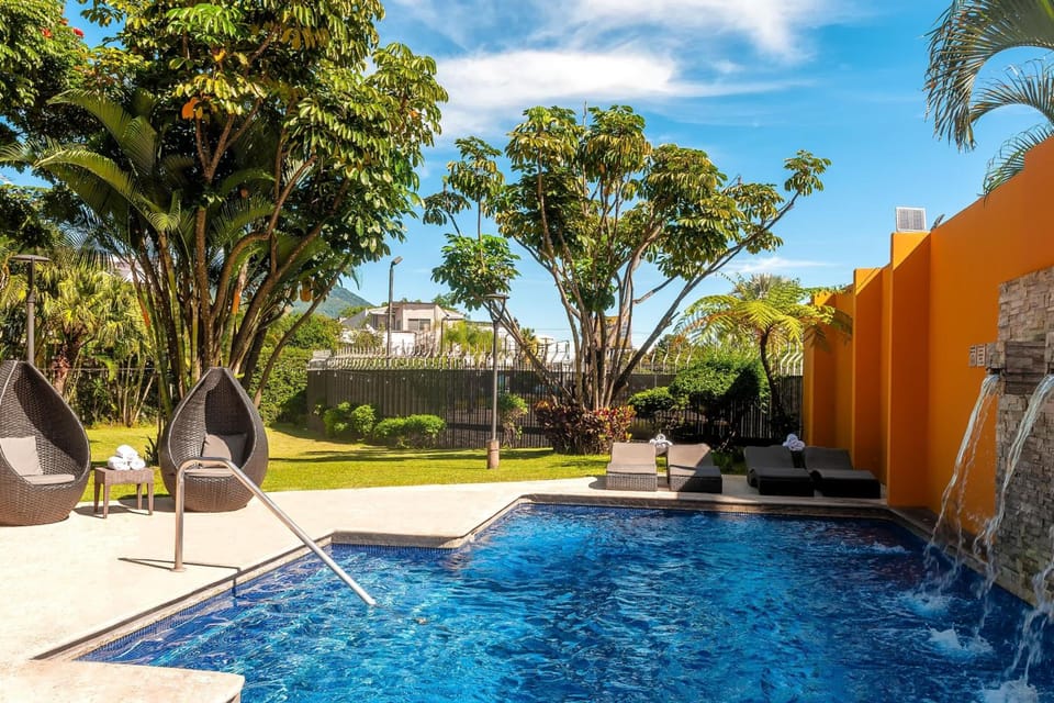 Courtyard by Marriott San Salvador Hotel in San Salvador