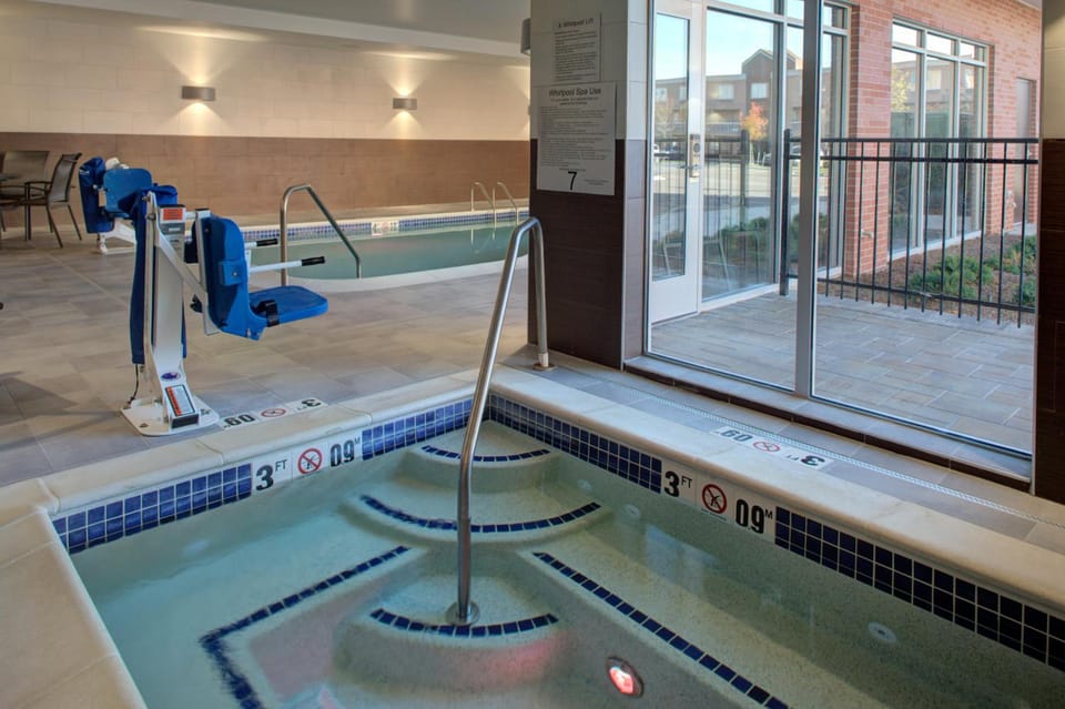 Fairfield by Marriott Inn & Suites Detroit Canton Hotel in Canton