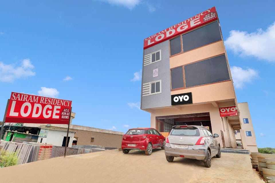 OYO Flagship Sairam Residency Hotel in Telangana