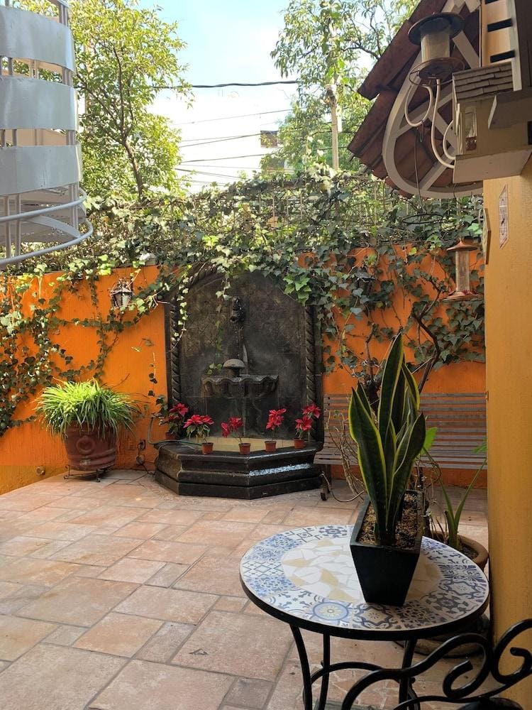Casa Satya Hotel in Mexico City