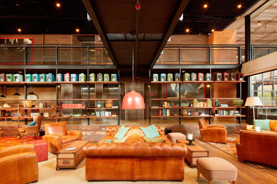 Bar/lounge