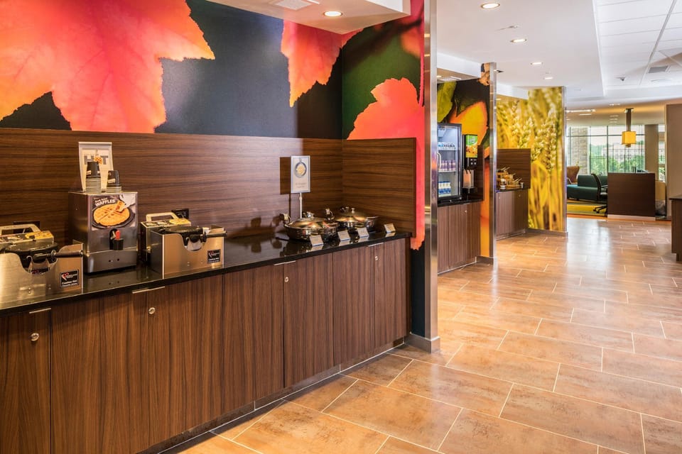 Fairfield by Marriott Inn & Suites Pittsburgh North/McCandless Crossing Hotel in Allegheny River