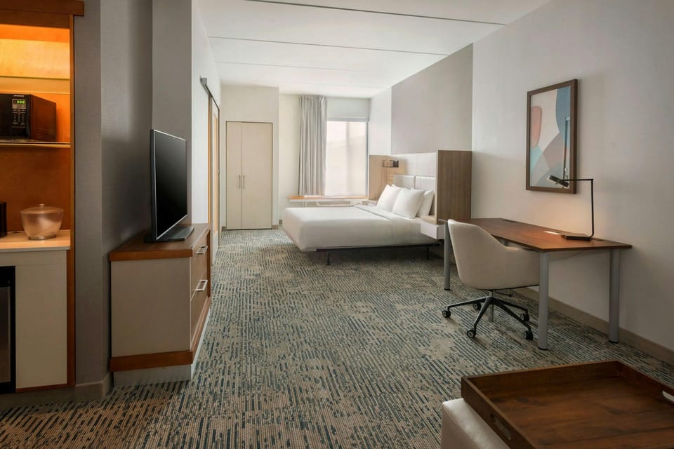 Suite room