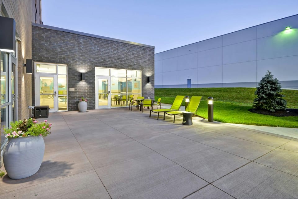 SpringHill Suites by Marriott Cincinnati Blue Ash Hotel in Blue Ash