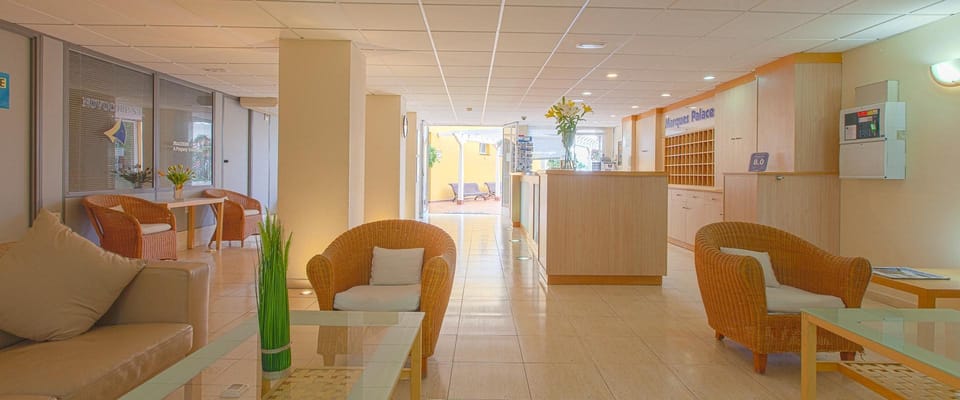 Aparthotel El Marques Palace Apartment hotel in Acantilados de Los Gigantes