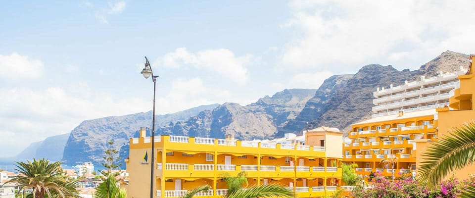 Aparthotel El Marques Palace Apartment hotel in Acantilados de Los Gigantes