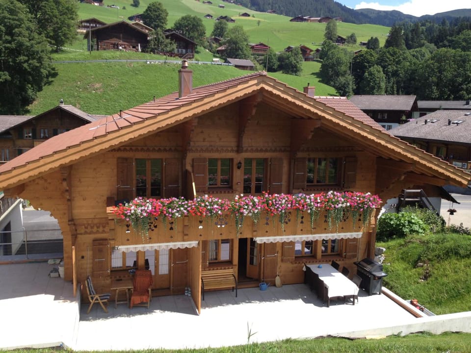 B&B Panorama Hotel in Saanen