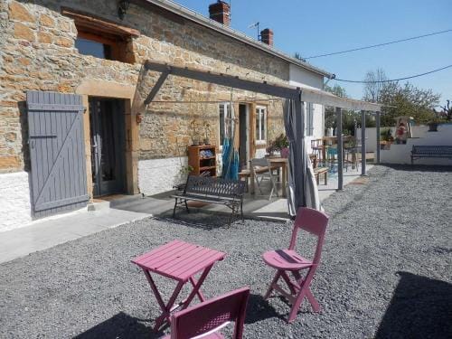 Chambres d'Hotes Roseland Hotel in Paray-le-Monial