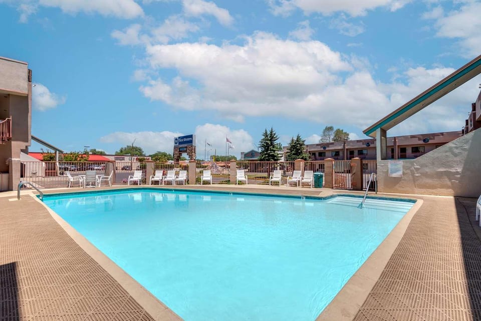 Turquoise Inn and Suites Cortez near Mesa Verde Hotel in Cortez