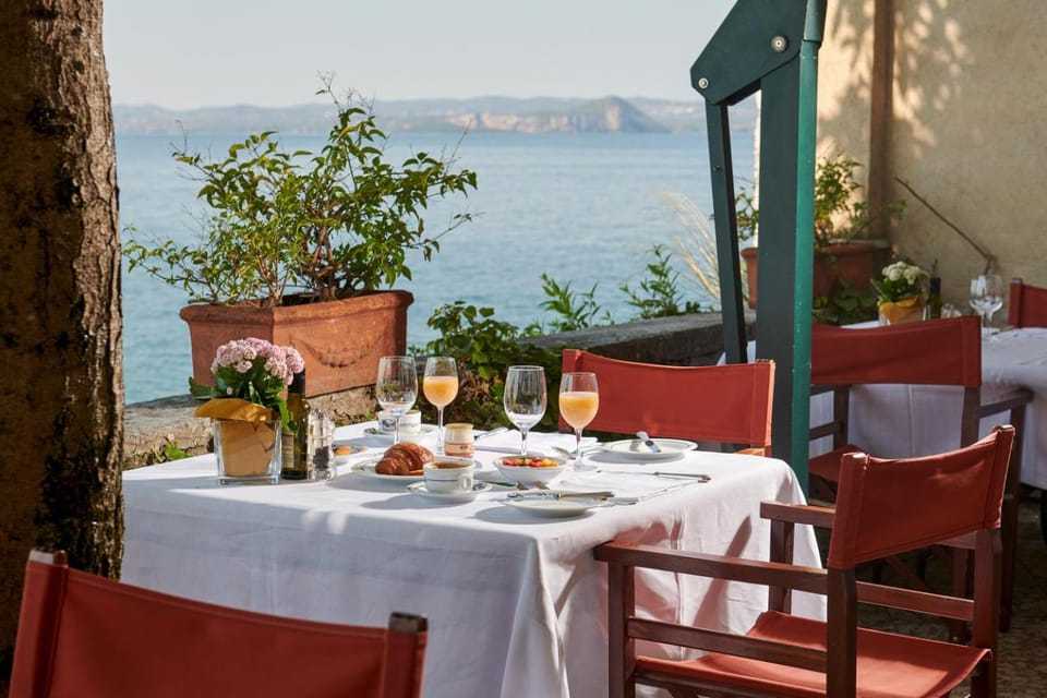 Locanda San Vigilio Hotel in Lake Garda