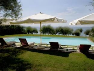 Locanda San Vigilio Hotel in Lake Garda