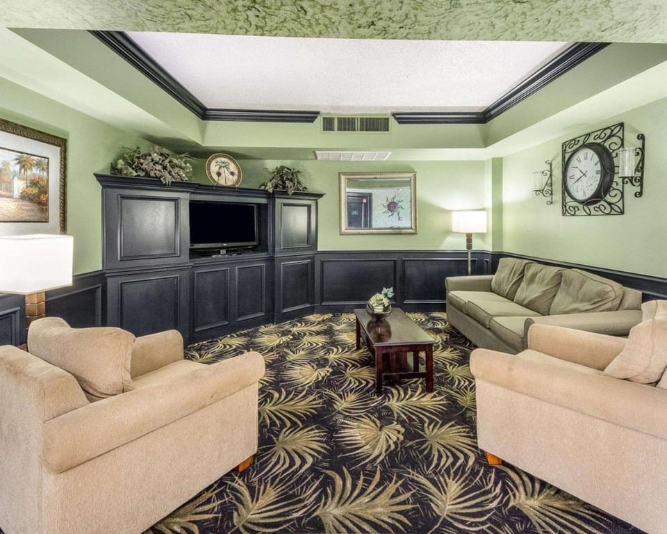 Quality Inn & Suites Corpus Christi Beachside Hotel in Corpus Christi