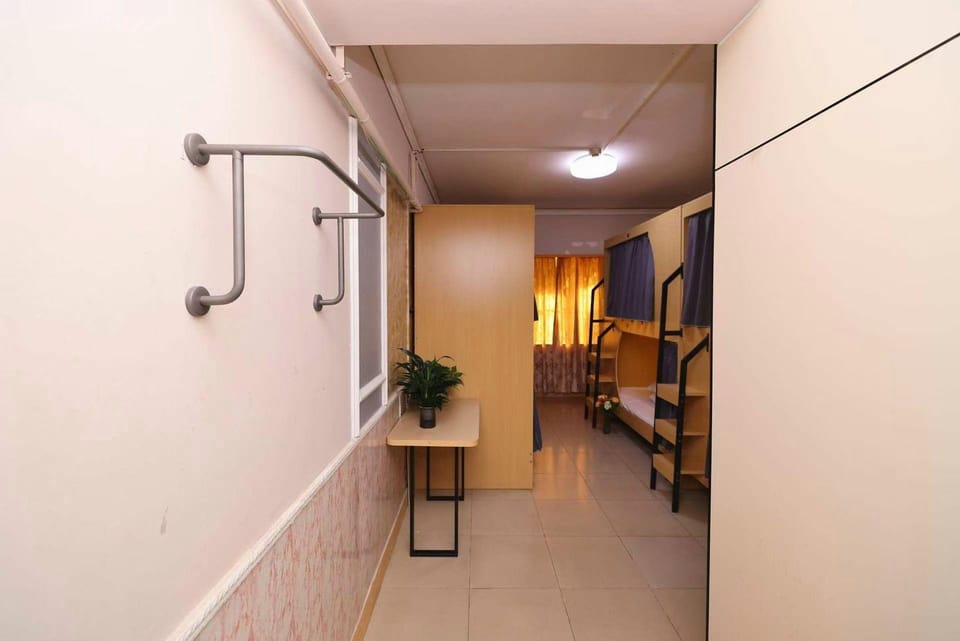 Yuelong Hostel Hotel in Shenzhen