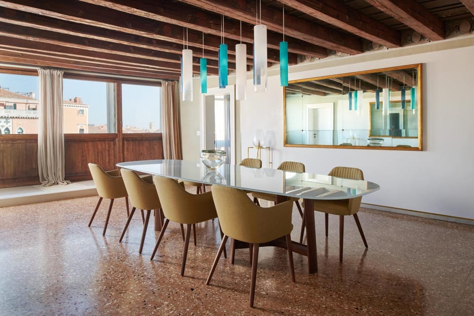 Palazzo Garzoni Hotel in San Marco