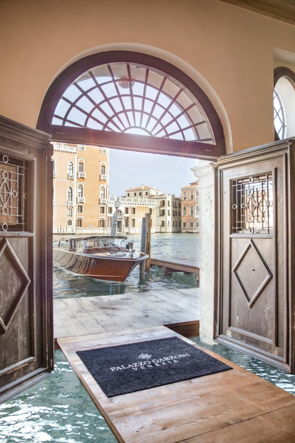 Palazzo Garzoni Hotel in San Marco