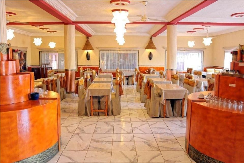 Palm Beach Hotel Hotel in Africa