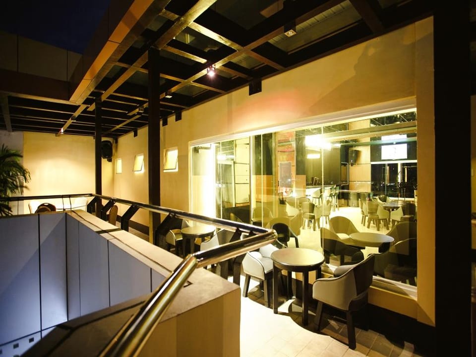 Big 8 Corporate Hotel Hotel in Davao Region