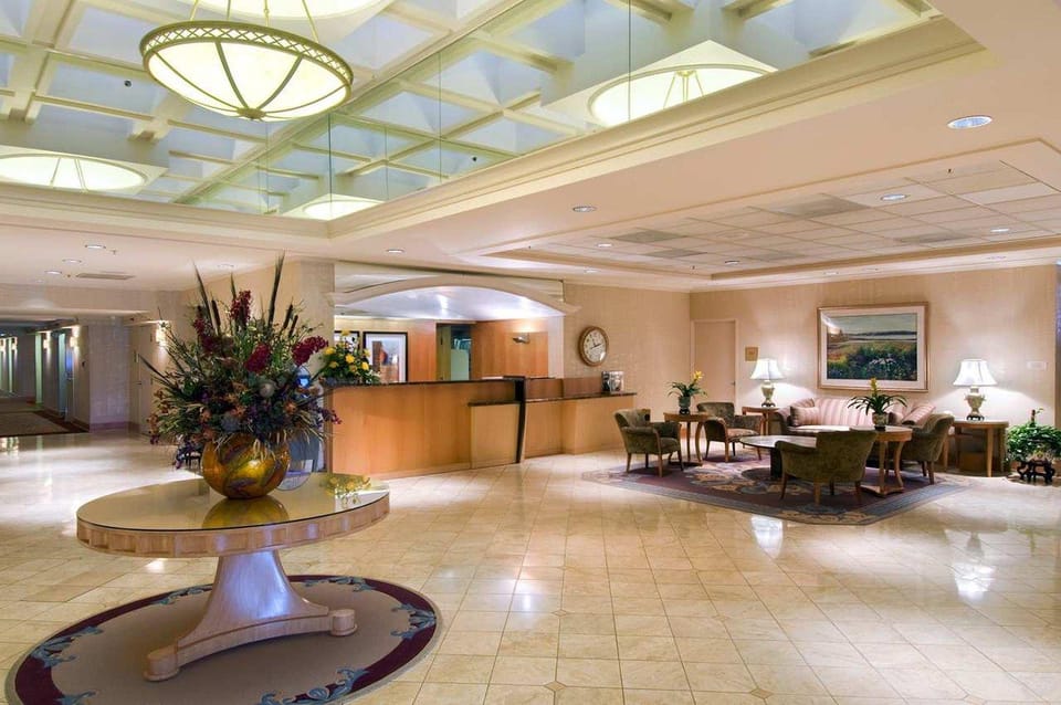 DoubleTree by Hilton Akron Fairlawn Hotel in Fairlawn