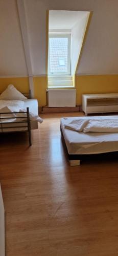 Zimmer mit eigenem Bad Hotel in Kaiserslautern