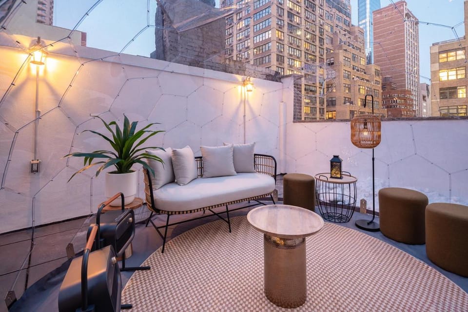 Little Charlie Hotel Hotel in Midtown