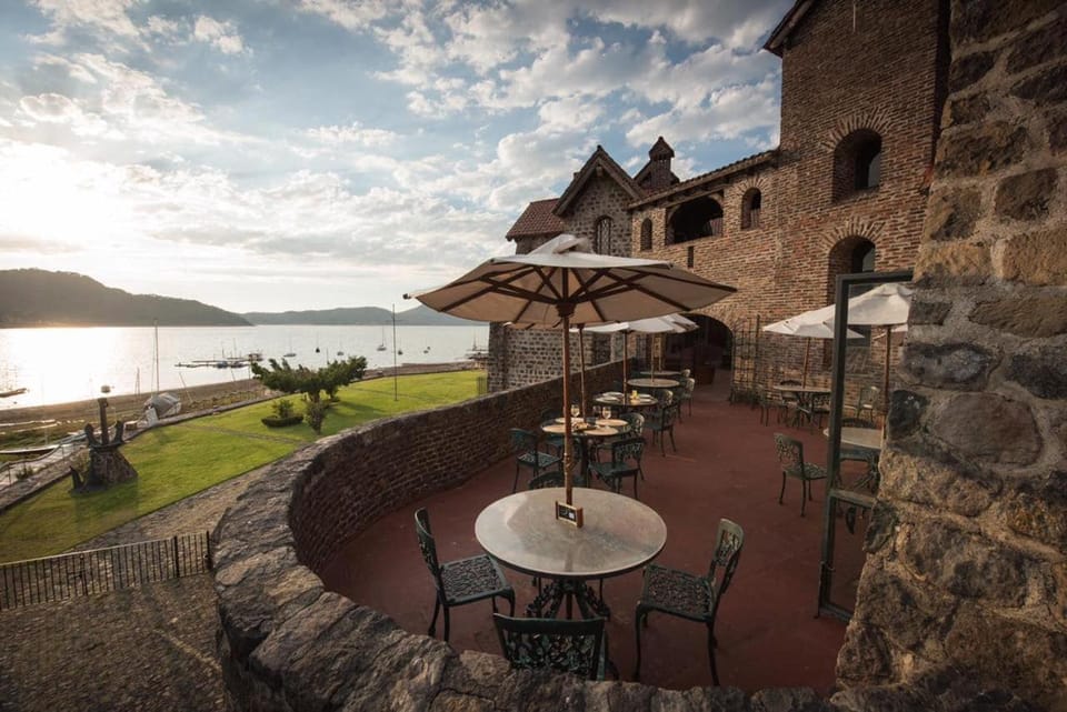 Club de Vela Santa Maria Hotel in Valle de Bravo
