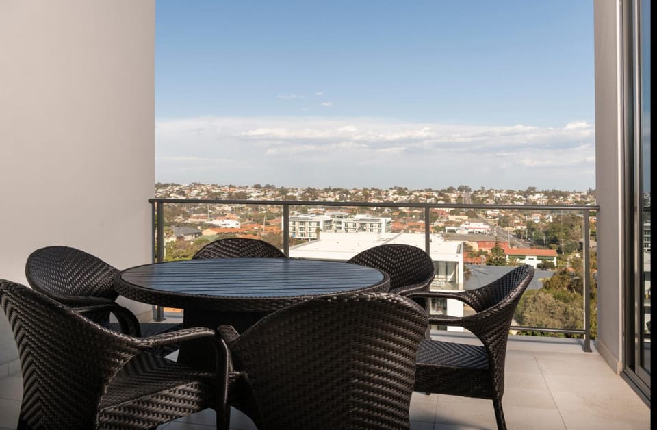 Ramada Vetroblu Scarborough Beach Hotel in Perth
