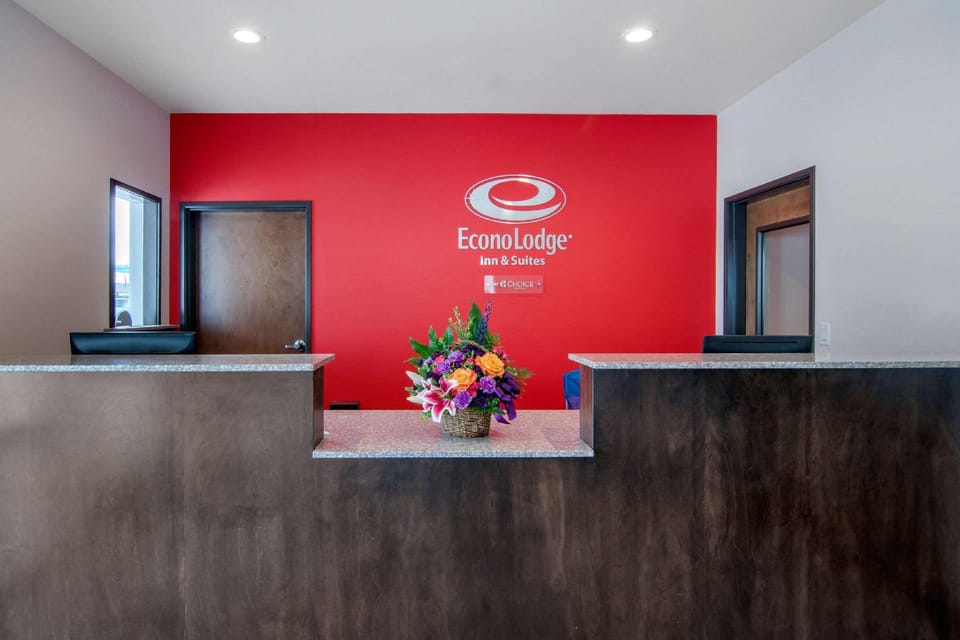 Econo Lodge Inn & Suites Springfield Main Street Hotel in Springfield