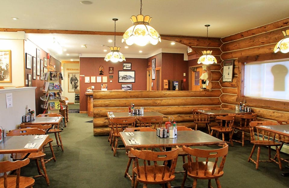 Cariboo Lodge Lodge in British Columbia