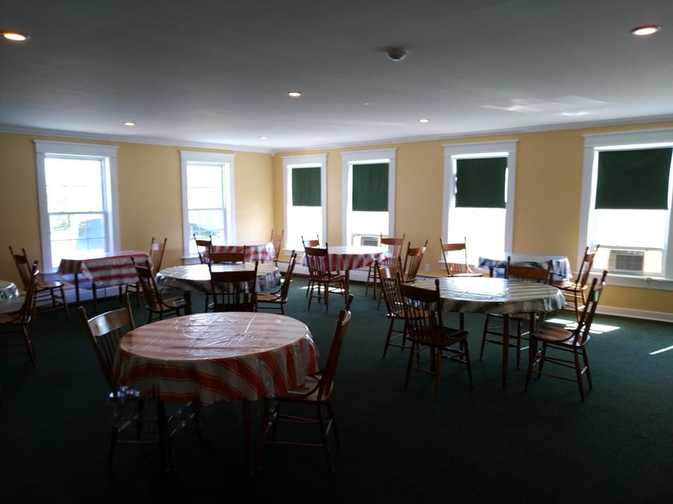Grenfell Heritage Hotel & Suites Hotel in Newfoundland and Labrador