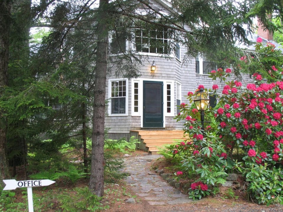 Harbourside Inn Inn in Northeast Harbor